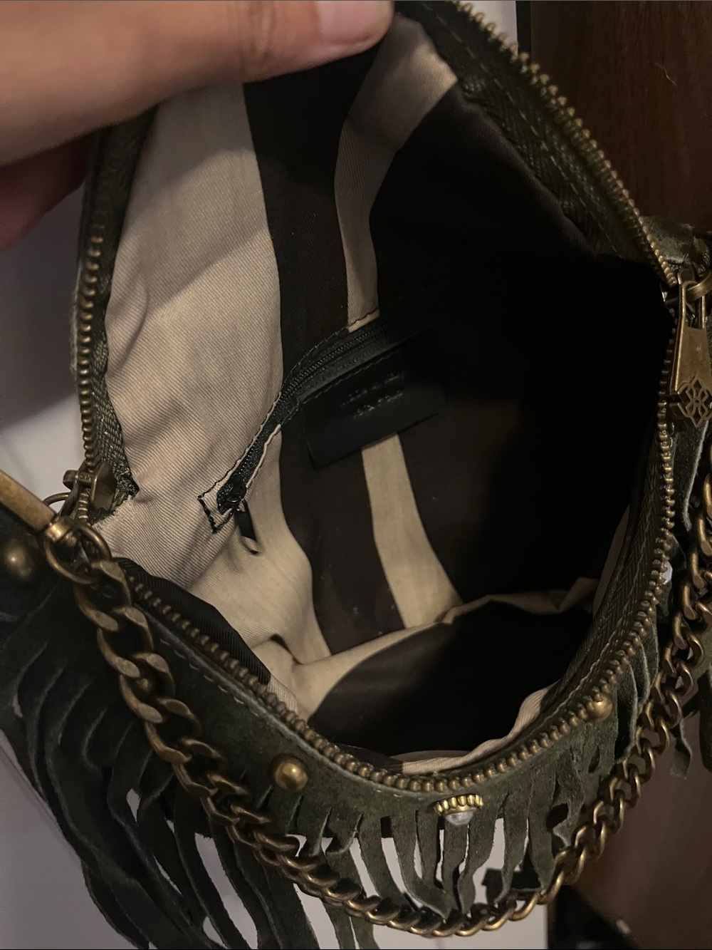 Vera Pelle Olive Green Suede Fringe Crossbody with Chain - Picture 6 of 8